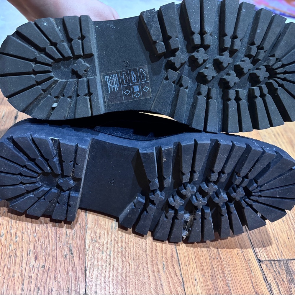 H&M Black Chunky Lace-Up Shoes - Picture 5 of 5